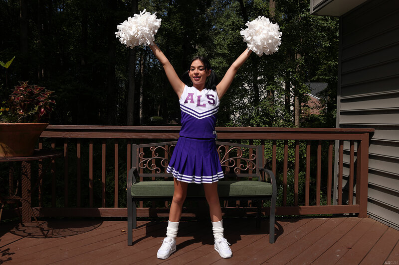 София, 32 года, 4 размер груди